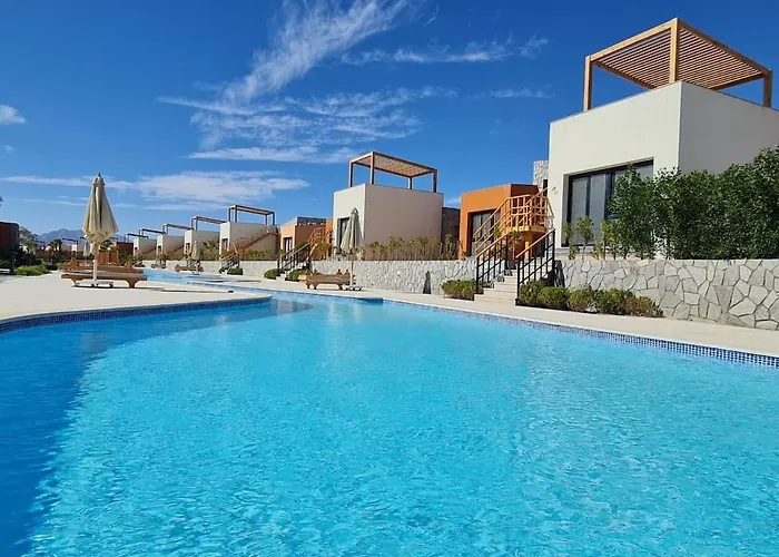 Luxury Villa On The Red Sea