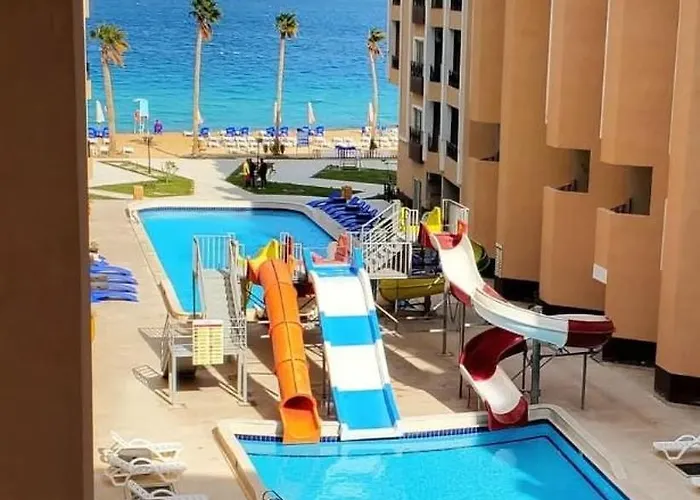 Juliana Beach Resort D304 Wifi 2-Bdr