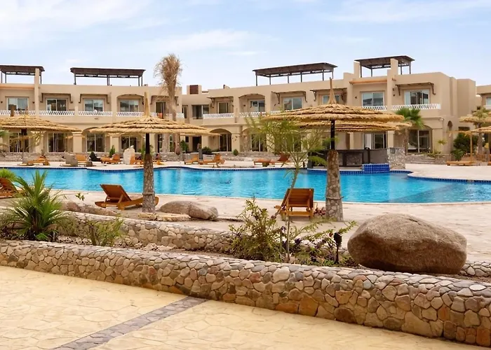 Laguna Pearl Private Beach & Pool Chalet
