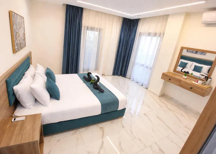 4S Icon Suites