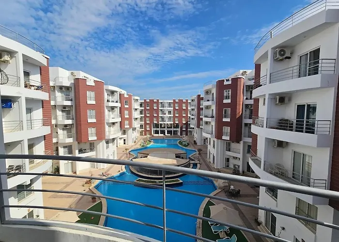 Aqua Palms Resort 2 Bed Flat C409