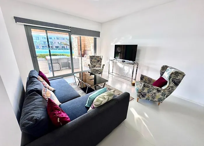 Comfortable 3Br Apartment In Swan Lake I El Gouna Ground Floor, Garden, Terrace & Lagoon Access