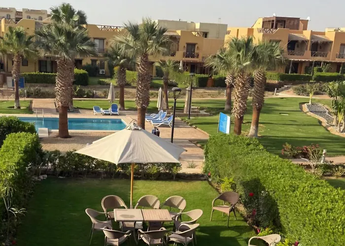 Mountain View Sokhna 1,Villa 4Rooms, Direct To Pool, 300 M To Beach & Dayra Camp, Families Only