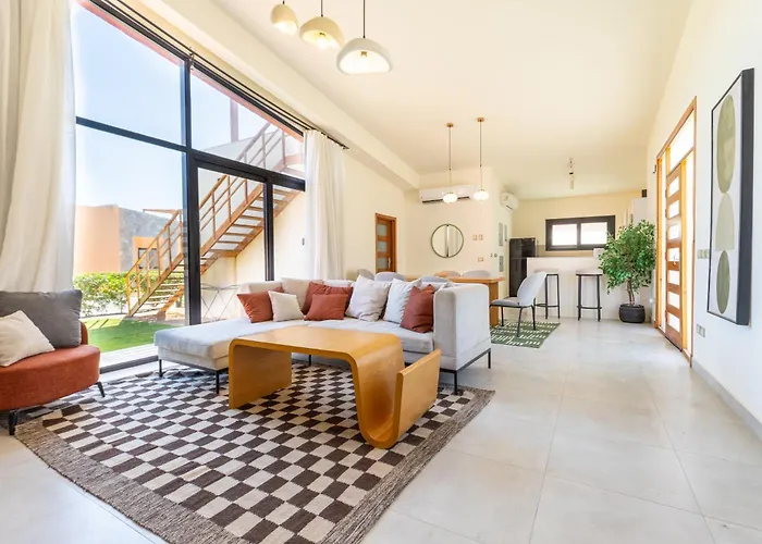 Baywest 95 Tranquil 2Br Villa