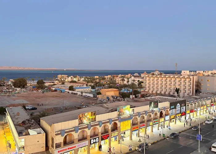 Bahia Hurghada City Center - Cozy Prime Location Serviced Apartment With Sea View