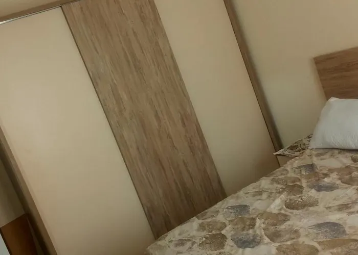 جولدن طيبه الذهبيه