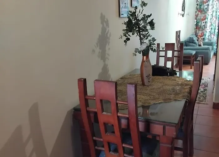 بورتو السخنة الاهرامات