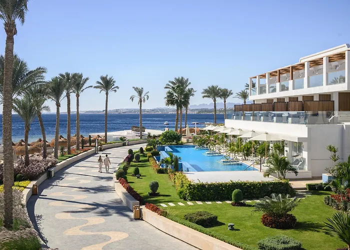 Sunrise Remal Beach Resort