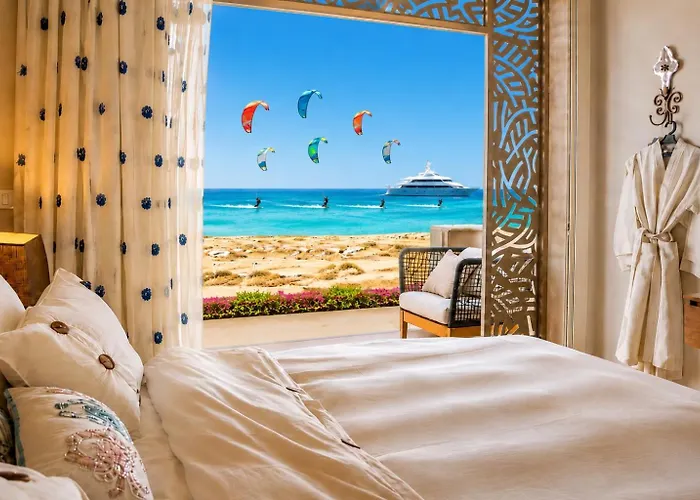 Mangroovy Seafront Condo - Great Kite Surfing