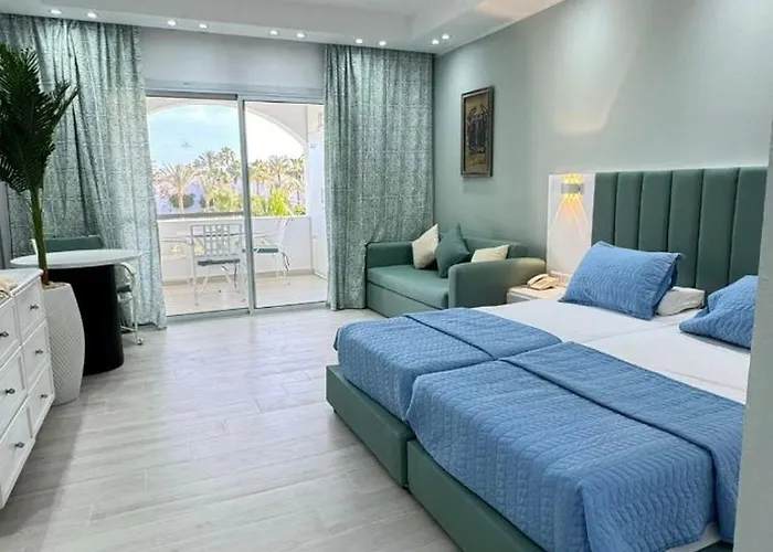Suites Giulia #1 # 2 In Domina Coral Bay
