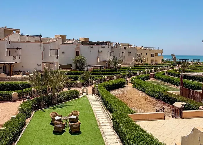 Blue Lagoon Sea View Villa With Private Garden And Rooftop Ras Sedr For Families