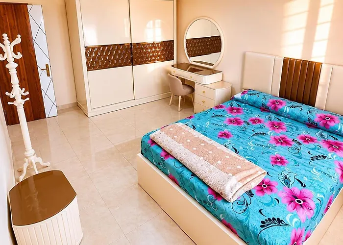 Tiba Golden Beach Resort Hurghada Down Town