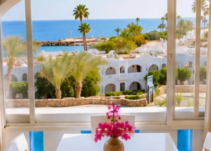 Studio For 4 In Coral Bay Sea And Salt Lake View