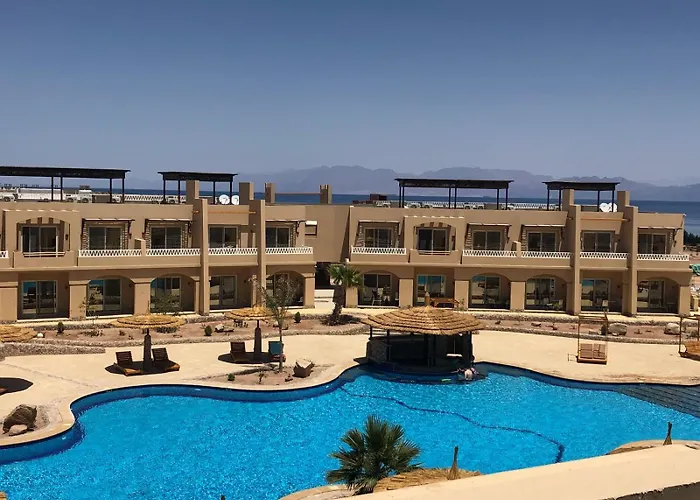 Nadira Compound