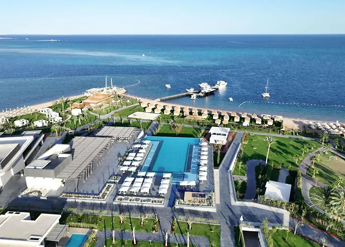 Rixos Premium Magawish Bay View