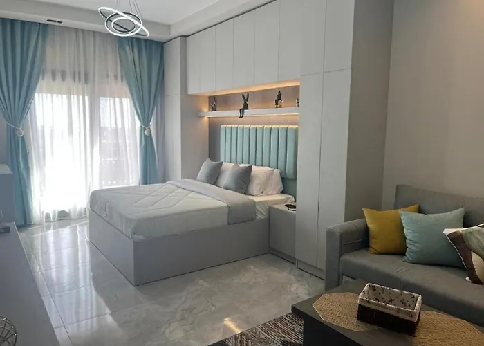 Golf Heights - Amazing Brand New Studio Apartment