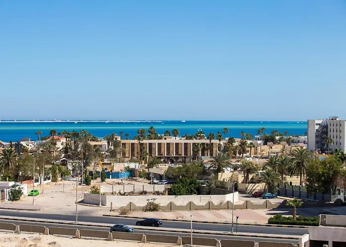 Sea & Pool View Apartment - Aldau Heights Hurghada