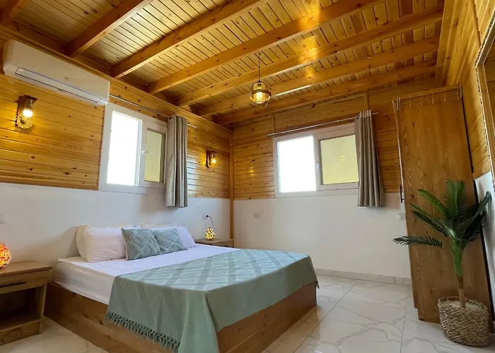 La Linda Lighthouse - Rooftop 2 Bedroom Apartment With Sea & Mountain View And Terrace