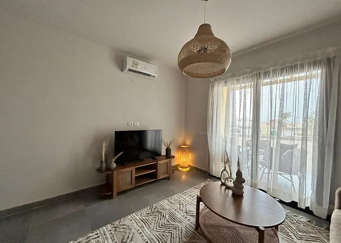 Stylish 2Br Chalet Makadi Resort