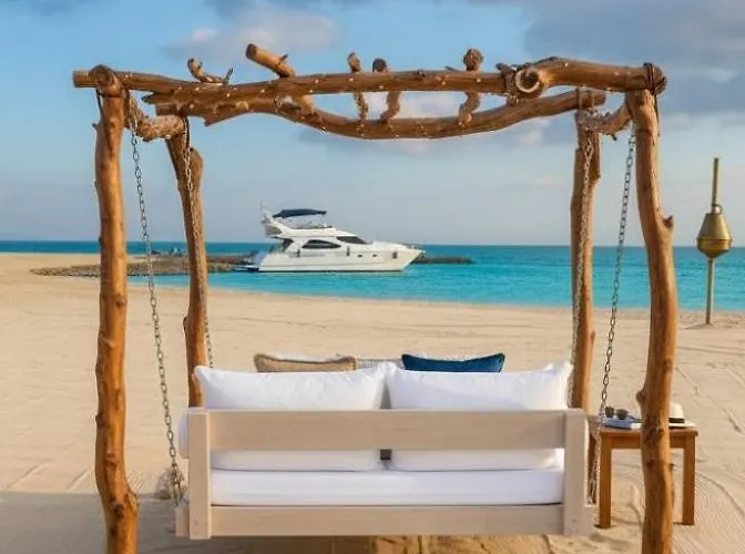 Stylish 1Br Chalet Private Beach & Pools Princess Resort