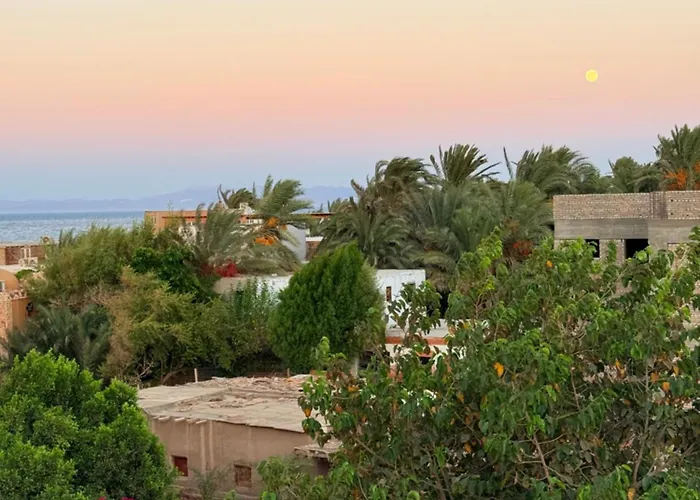 Bedro Rooftop Studio 2 Private Balcony & Sea View 1 Min To Beach