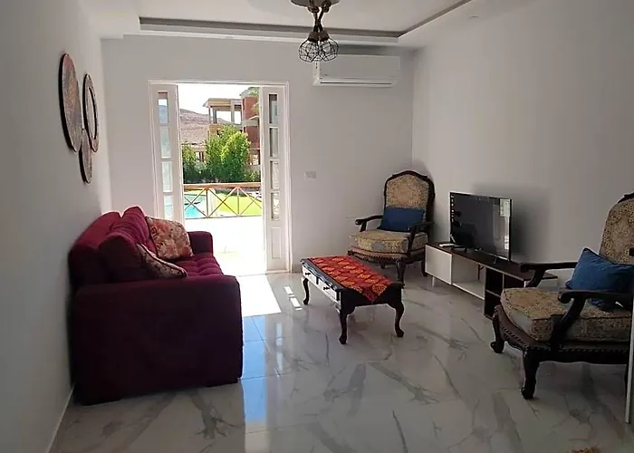 One-Bedroom Apartment With Pool View