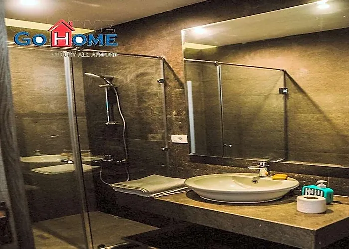 Luxury Villa In Sholan