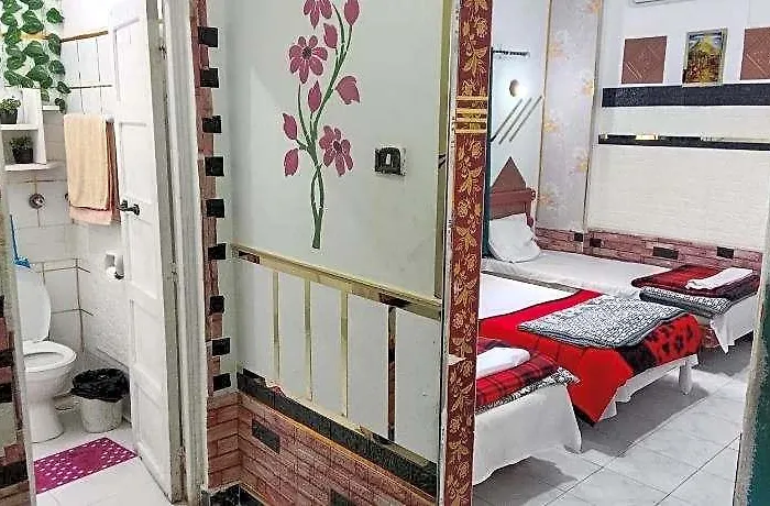 Seasons Hostel