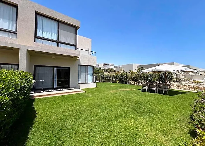Azha Ain Sokhna Luxury Vacation Villa - Families Only