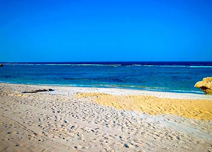 Oyster Bay Beach Suites