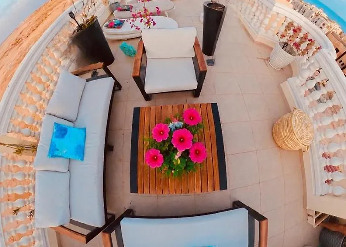 Private Sea View Penthouse New Apartment Pool And Jacuzzi In Montazah