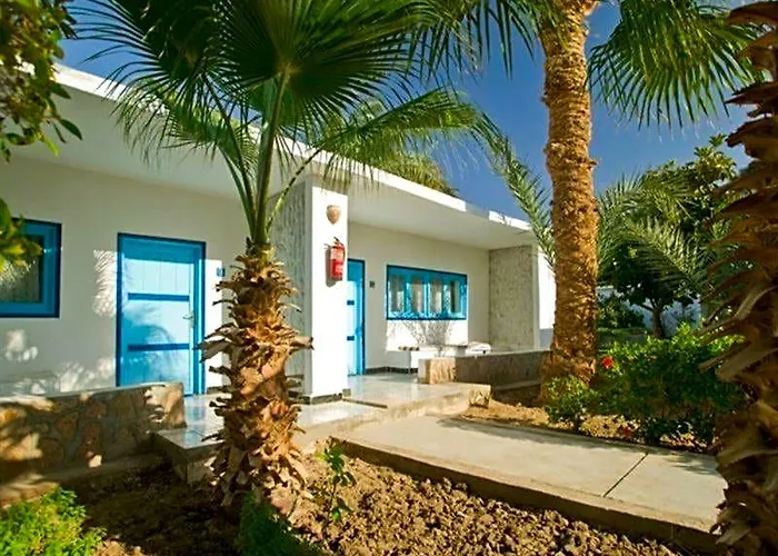Samaka Beach Resort