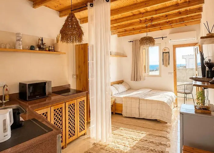 Bedro Rooftop Studio 1 Private Balcony Sea View 30 Sec To Sea