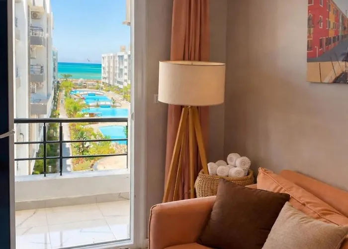 1 Bedroom Fanadir Bay L Full Sea View Hotel Apartment
