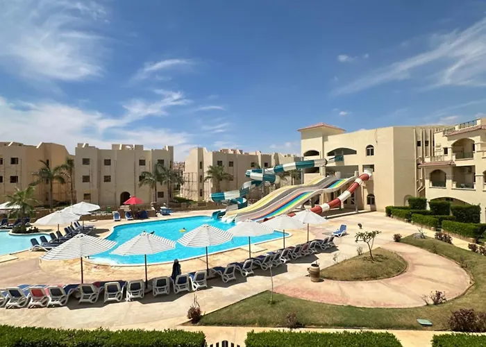 Palm beach el sokhna لاسرينا بالم بيتش العين السخنة عائلات فقط