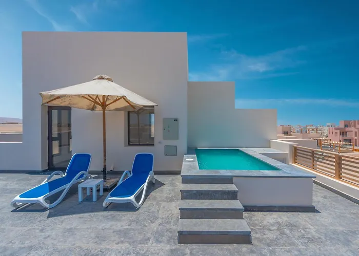 Private Rooftop Pool 3Br In Ancient Hill El Gouna