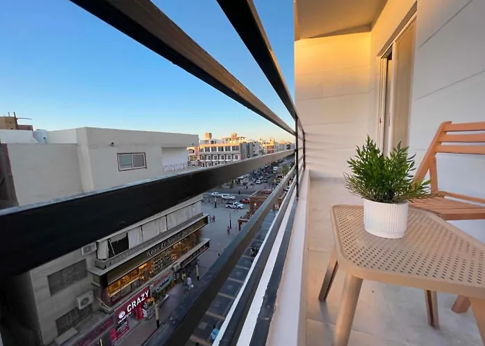Central Hotel Apartments Sheraton Road Sherry Street Near Marina