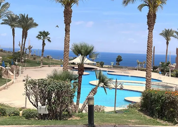 Chalet In Porto El Sokhna Ground Floor With Garden Sea And Pool View