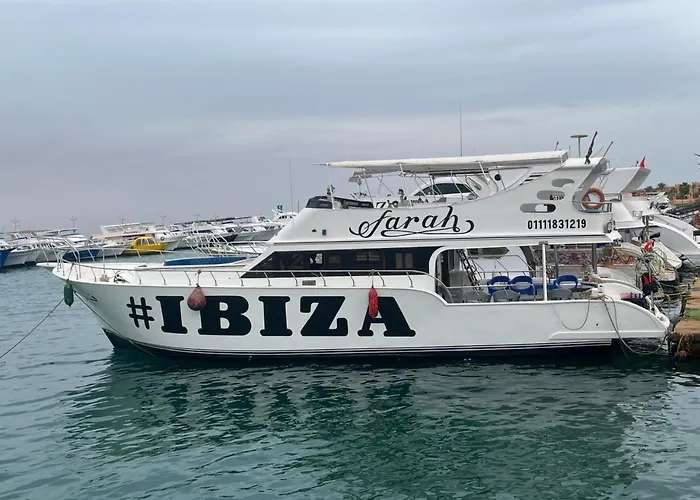Farah Yacht