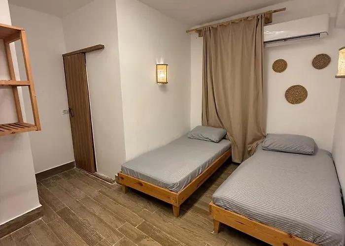 Tokyo House Camp