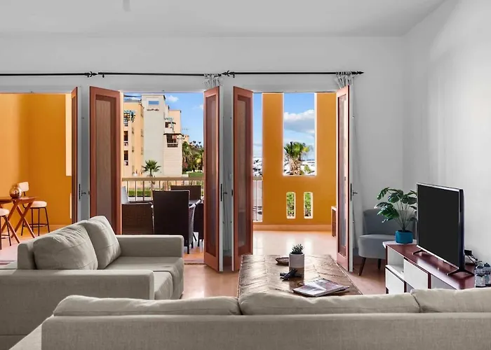 Marina Retreat, 3Br, New Marina, El Gouna
