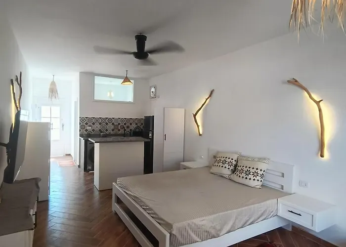 Thara-ثرى Beach Side, Central & Cozy Studio