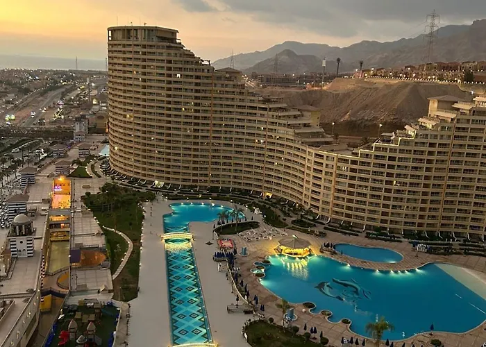 Apartments - Porto Sokhna Pyramids Hotel Sea View
