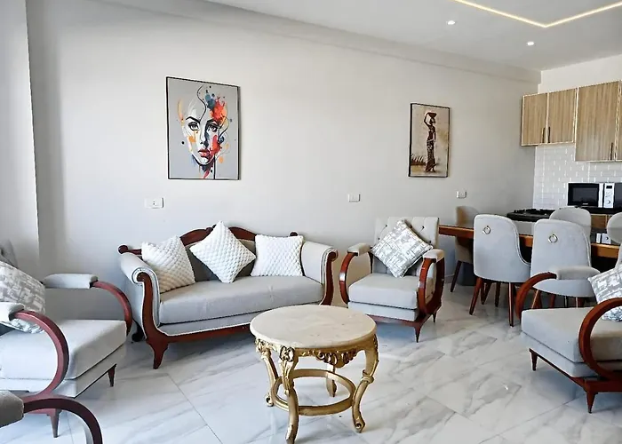 Sea View Central Luxury Apartment 212