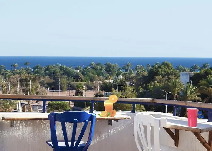 Mountain And Sea View Apartment