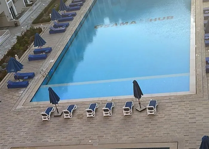 Luxury Stay At Hurghada Hub Resort With Pools