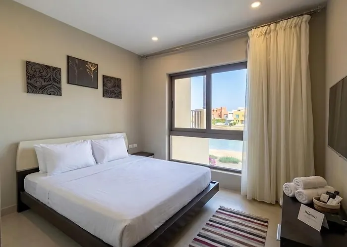 Lovely Apartment Overlooking The Lagoon In Tawila El Gouna