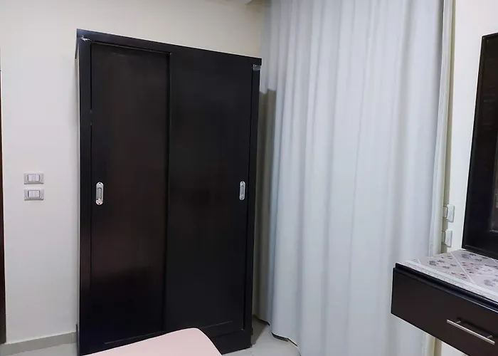كازابلانكا بيتش الاحياء