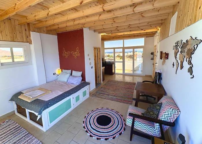 Bright Panoramic Rooftop Studio At Dahab World