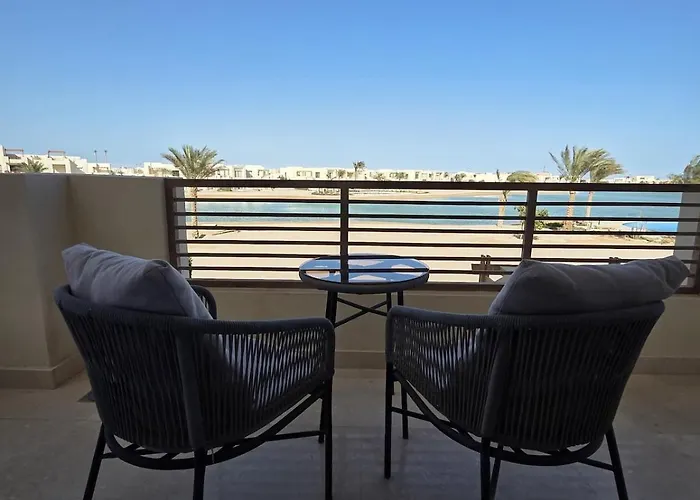 Stylish 2Br Lagoon Escape El Gouna